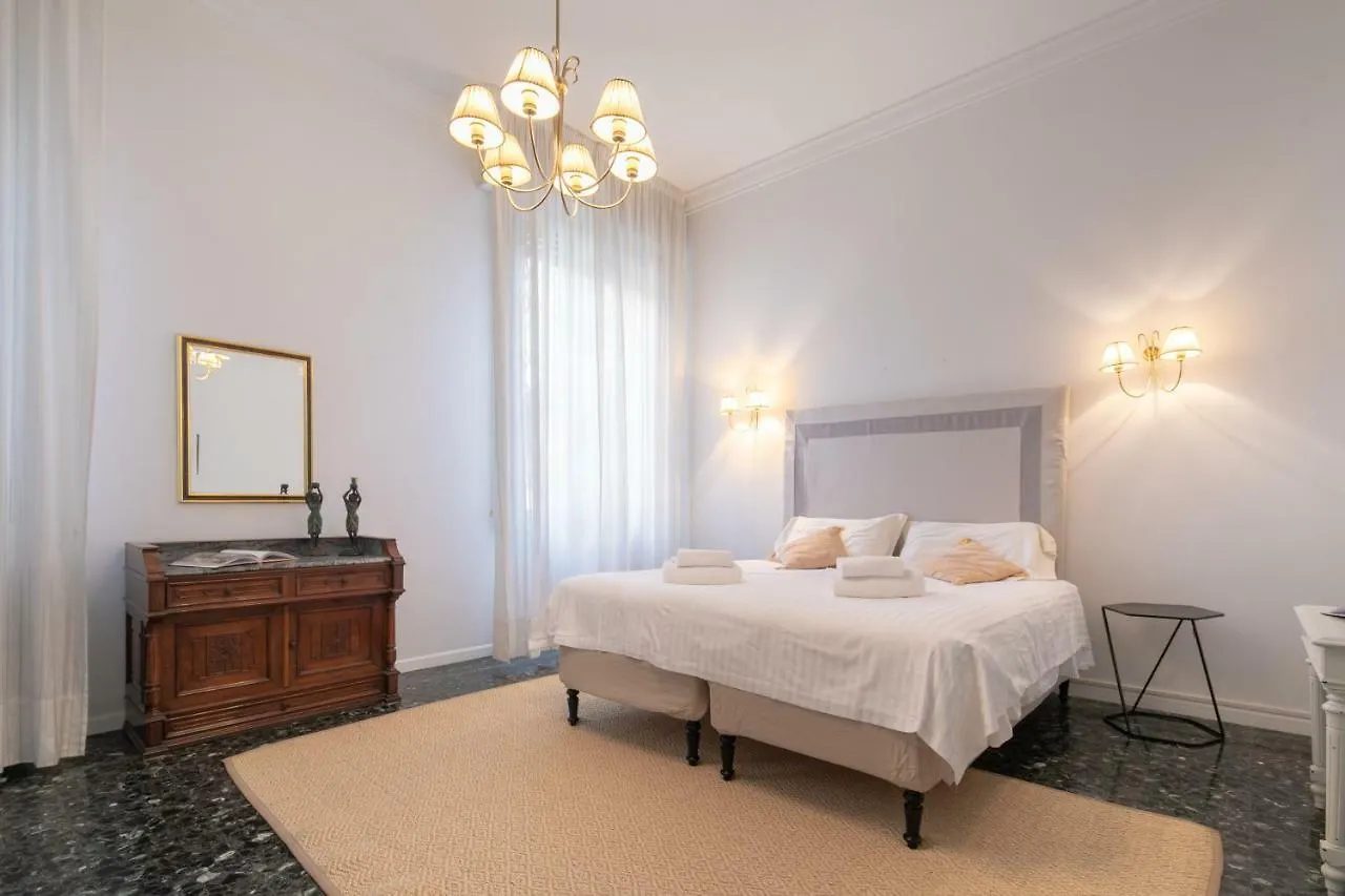 Loggia Santa Croce Apartamento Florença Itália